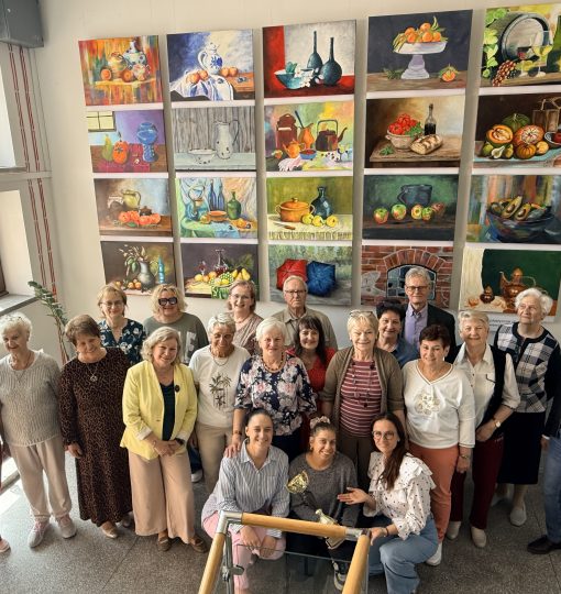 Chór UTW podczas XXIII Powiatowego Koncertu Pieśni Maryjnych i Kościelnych